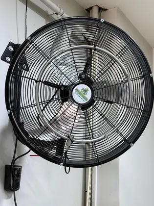Duvar Tipi Buharlı Vantilatör Ön Görünümü